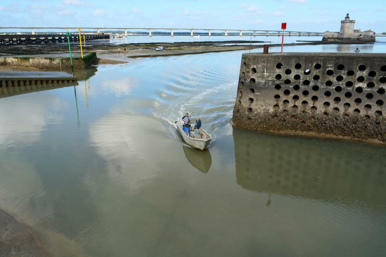 Au Pied De L'Ile Oleron Villa Bourcefranc Luaran gambar